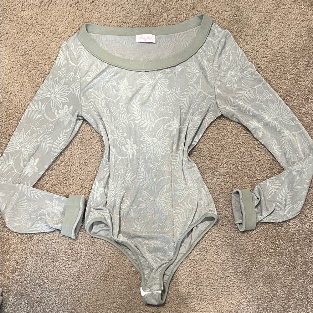 Pink Lily Floral Bodysuit in Soft Green